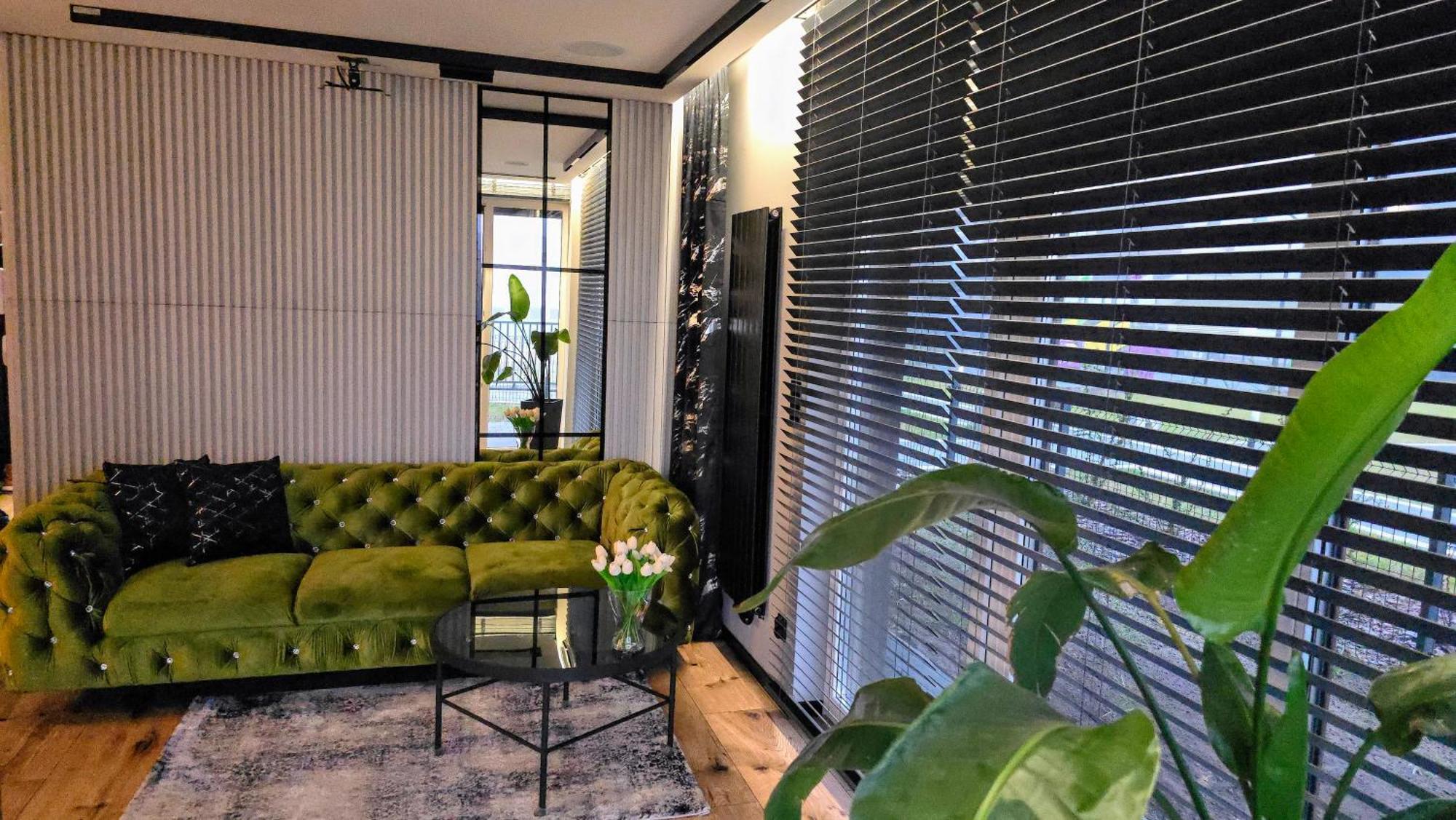 Apartament Dark Prestige New ! - Dostep 24H, Projektor , Garaz Podziemny , Klimatyzacja , Duzy Taras Kielce Habitación foto